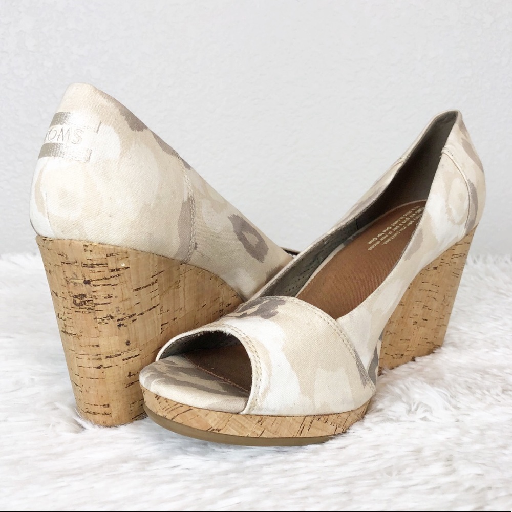 Toms Stella Wedge Watercolor sz 11